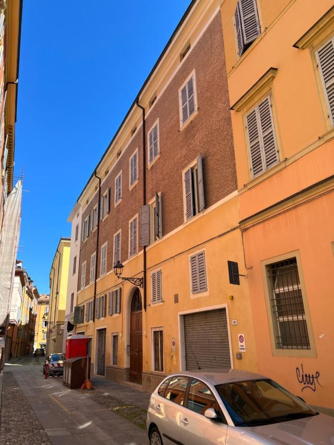 La Mansarda In Centro Modena