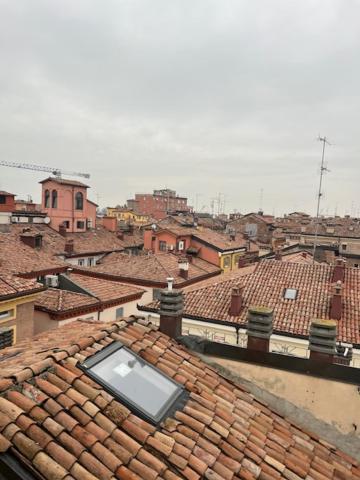 La Mansarda In Centro Apartment