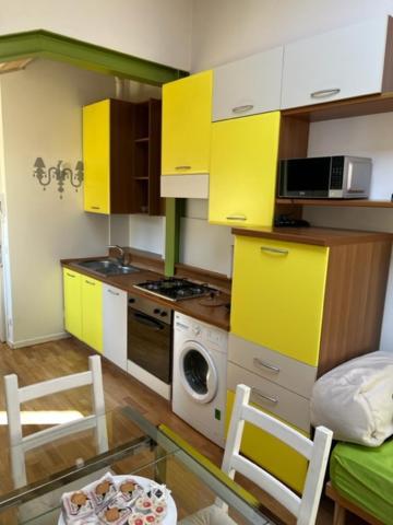 La Mansarda In Centro Apartment