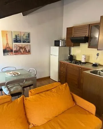 Ferienwohnung La Mansarda In Centro Modena Exterior foto